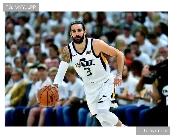 康利借无球跑动与挡拆改变防守布局，提升爵士进攻效率